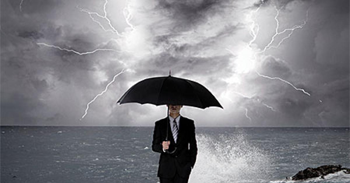 000024622166umbrellaguy web