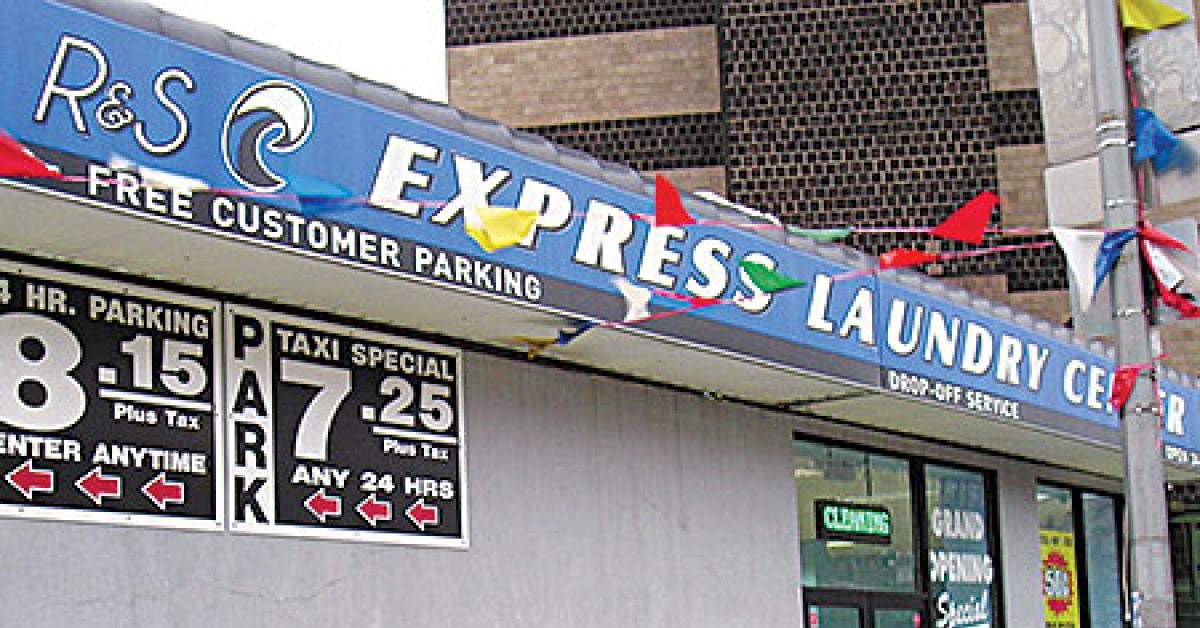 001 exterior web