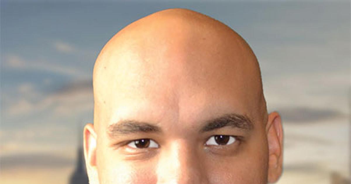 dennis diaz headshot web