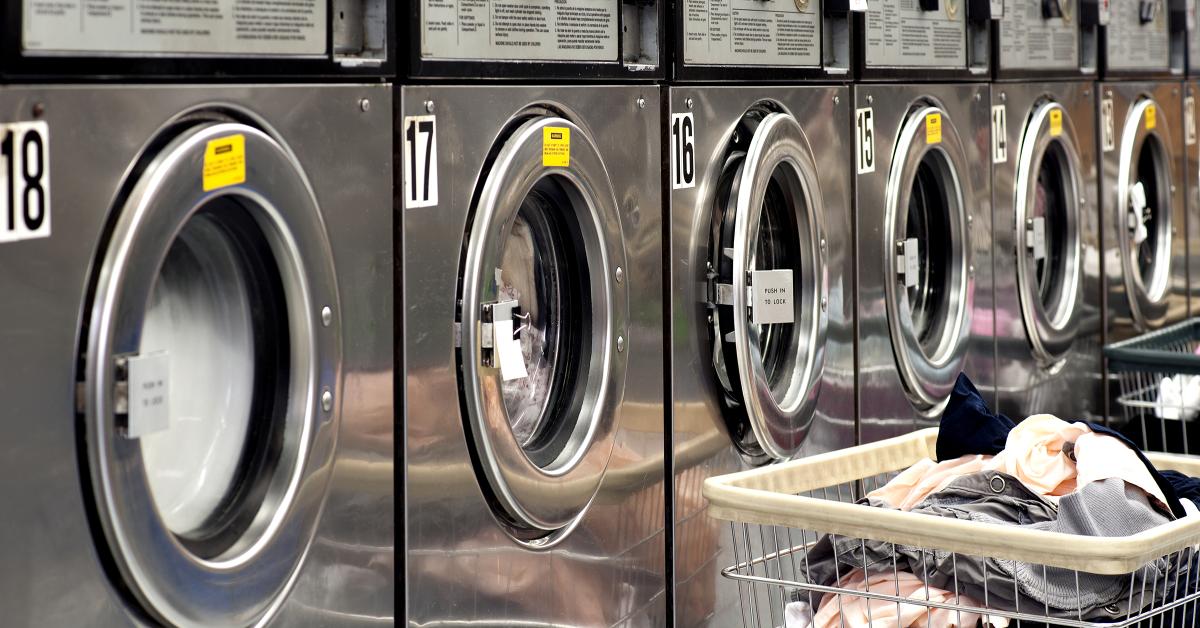 10 Rules for Laundromat Harmony and Cleanliness