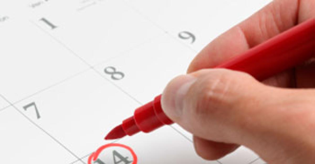 Circling date on calendar