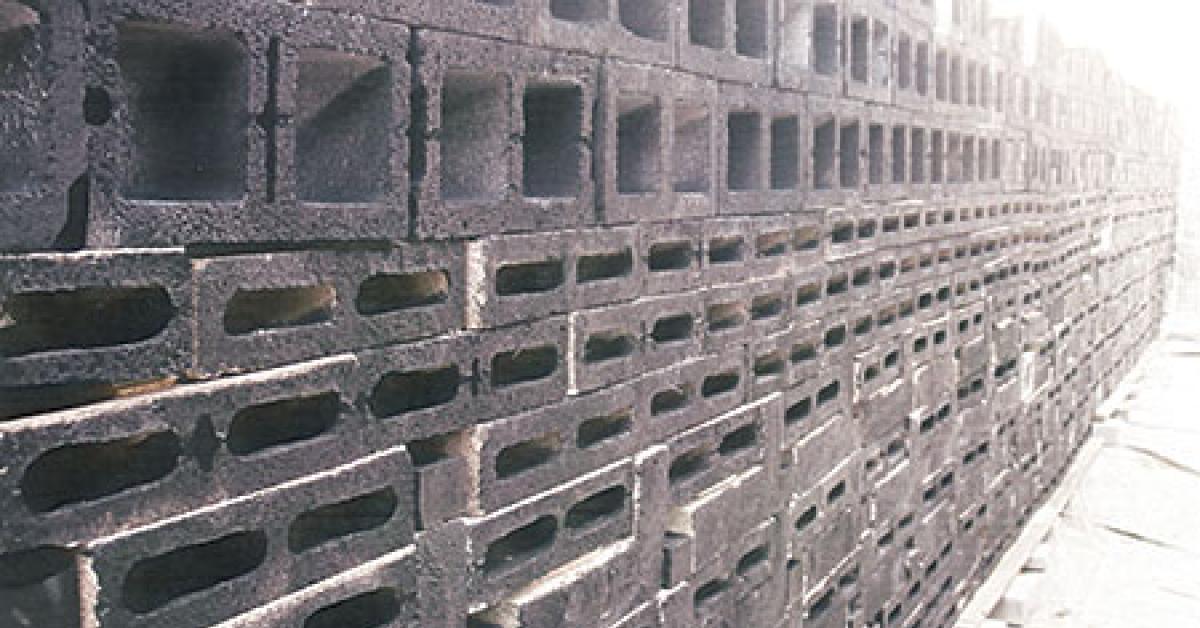 loudon solar bricks 2007 web