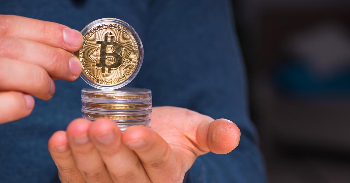NYC Illegal Bitcoin ATM Op Involved Laundromats: DA