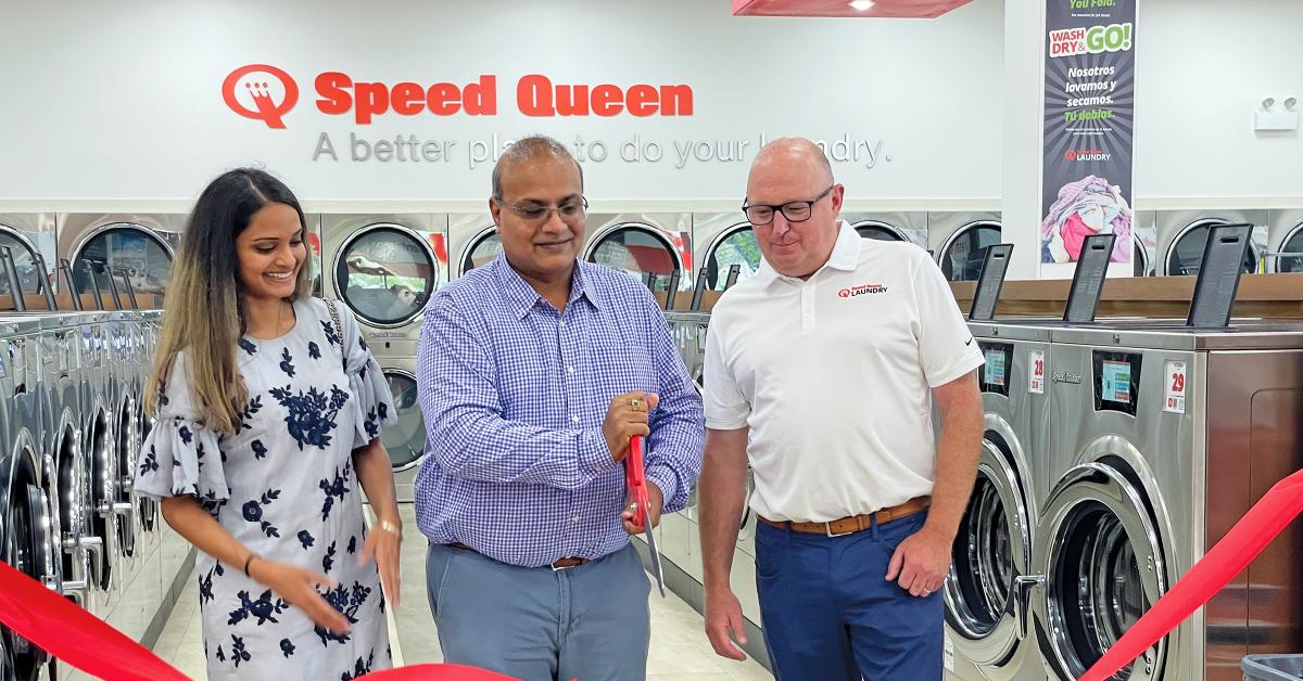 Chicago Welcomes 1st Speed Queen Laundry Franchisee