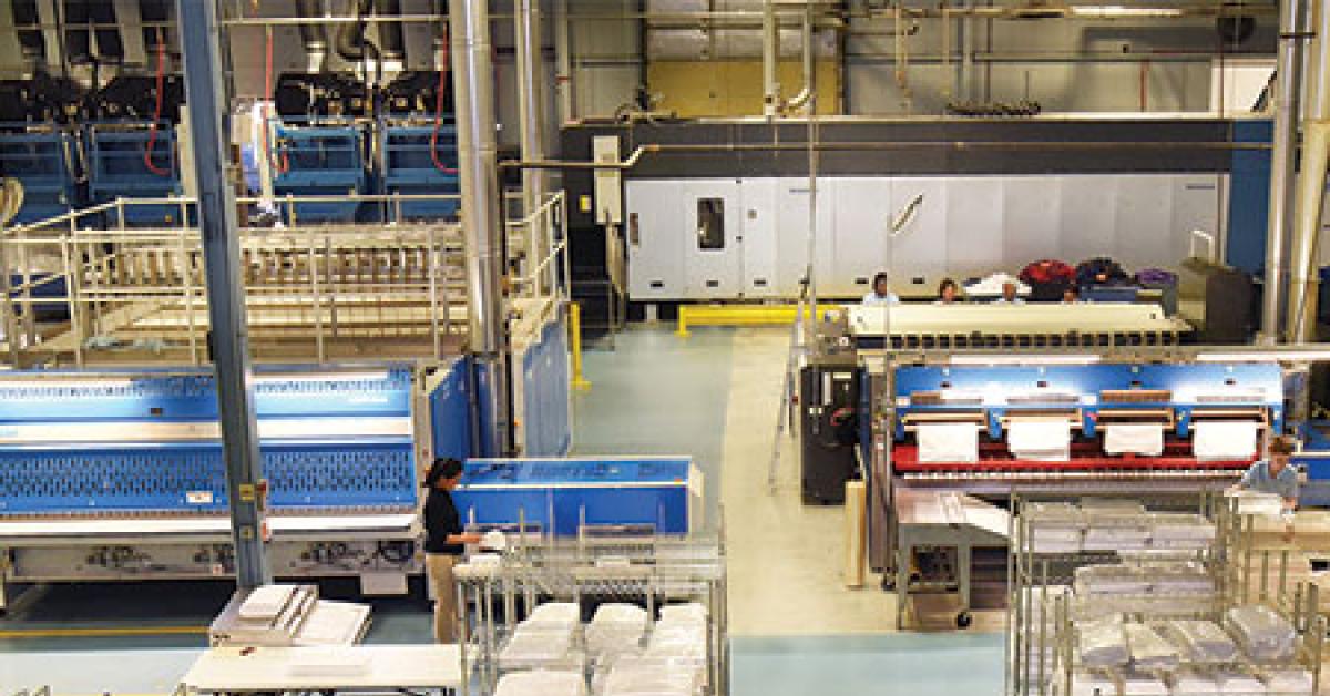 uniform linen plant web