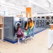 Tide Laundromat Expands in Chicago